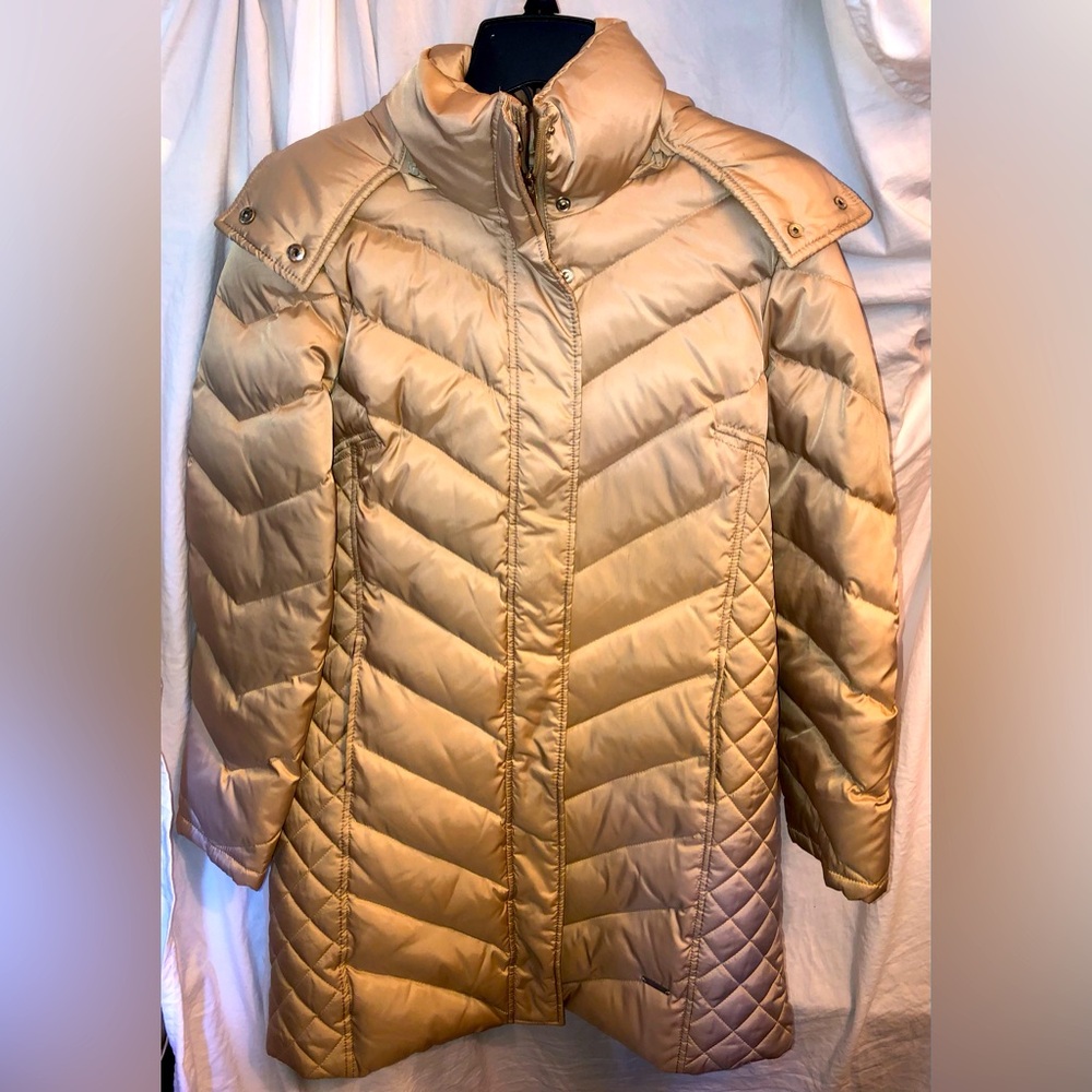 Kenneth Cole Women’s Faux-Fur-Trim-Hooded Puffer Coat-Size Large